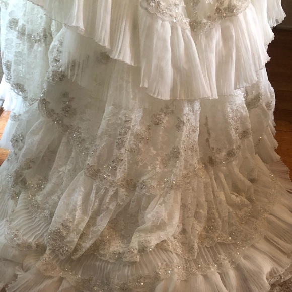 Michelle Roth Marina Wedding Dress - Picture 5 of 6